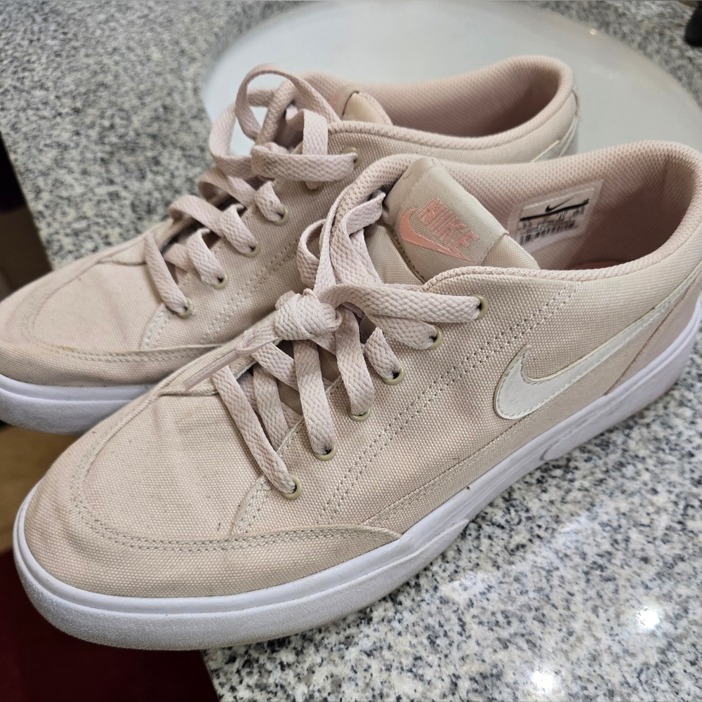 Nike Women's Soft Pink Canvas Sneakers